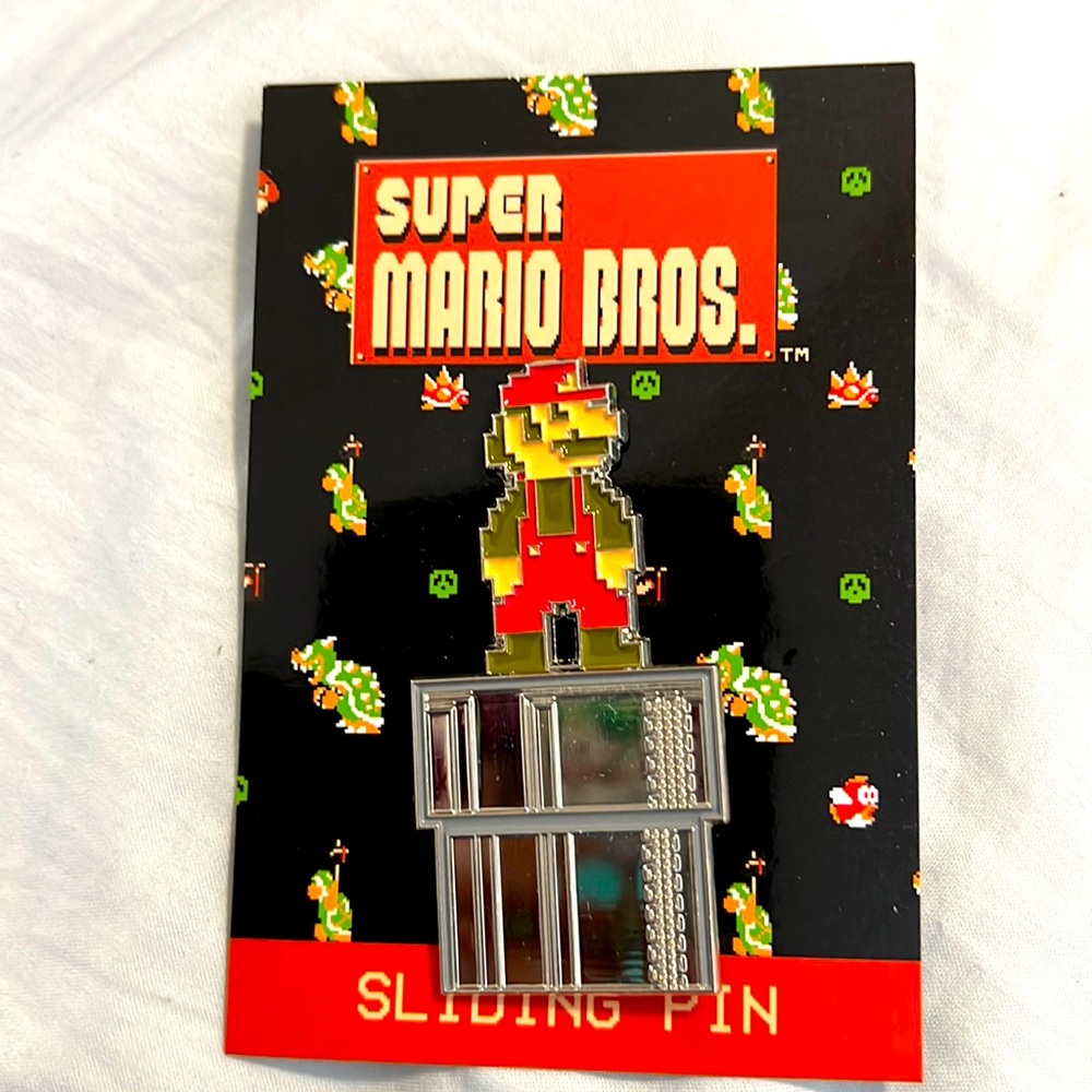 Super Mario brothers, sliding pin